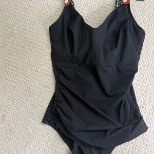 Black One-Piece Swimsuit Empreinte 32d